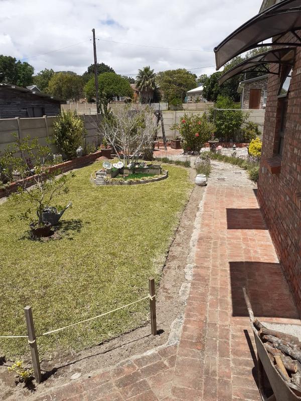 3 Bedroom Property for Sale in Albertinia Western Cape